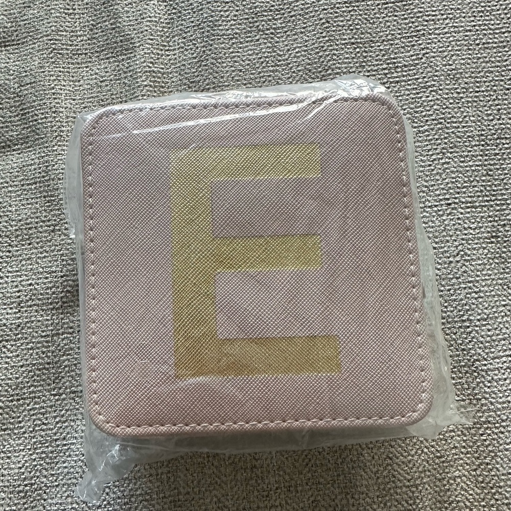 NWT - Initial Zip Square Jewelry Box